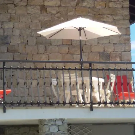 Le Maison Di Jeannette Сasa de vacaciones *