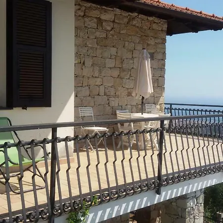 Le Maison Di Jeannette * San Bartolomeo (Chiavari)