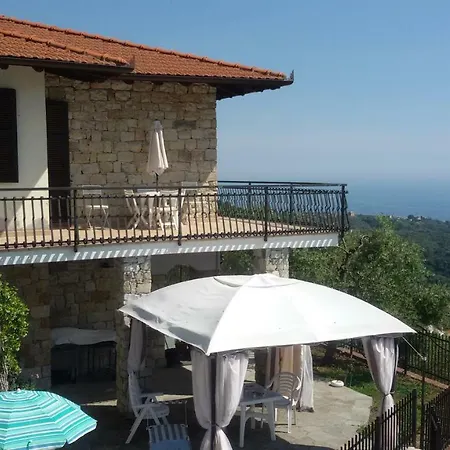 Le Maison Di Jeannette Сasa de vacaciones *
